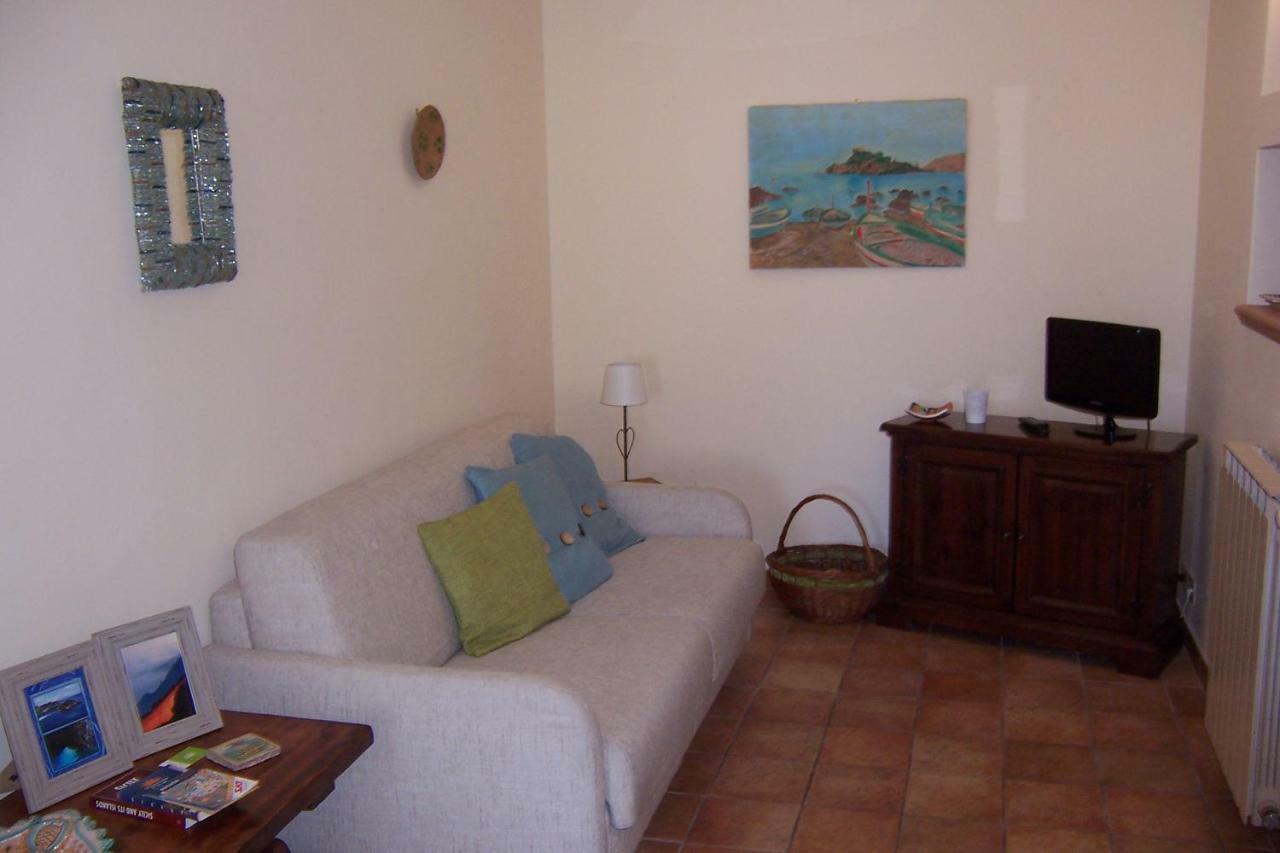 Mechome Apt Taormina Luaran gambar